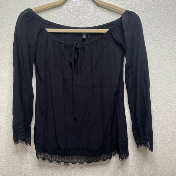 For Love & Lemons off the shoulder lace detailed top XS - Picture 13 of 14